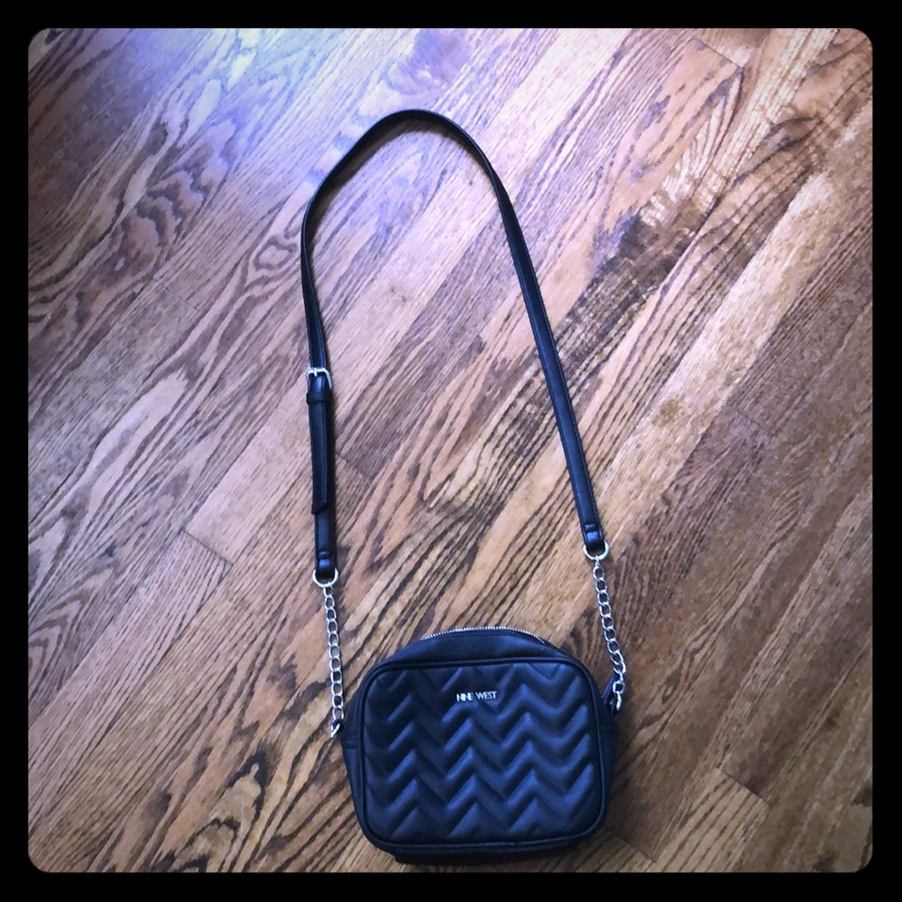Cute adjustable purse!